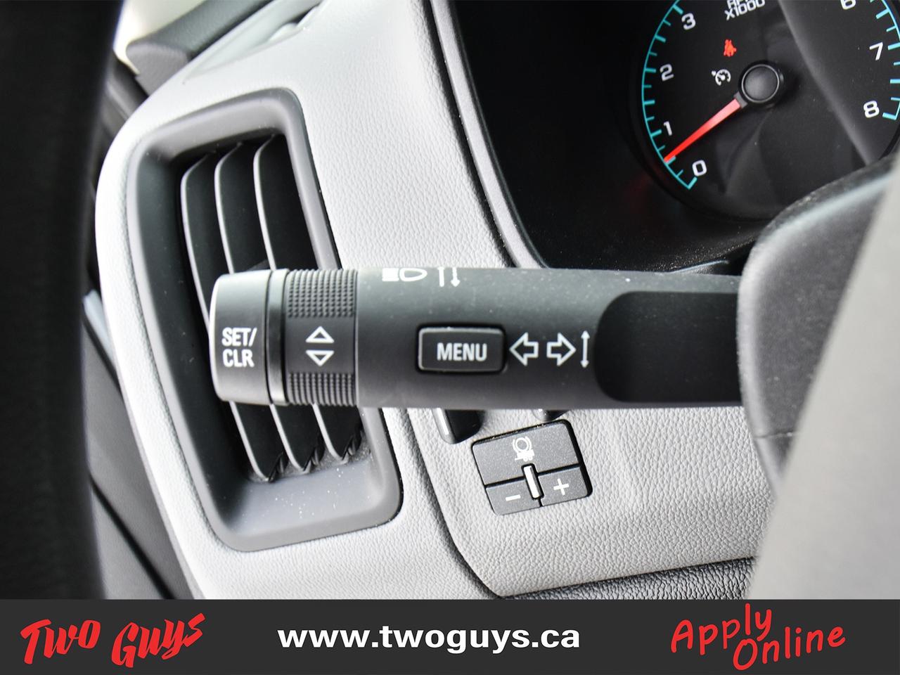 2022 Chevrolet Colorado V6   Tow Pkg   Alloys   GREAT KMS   Lease Return Photo