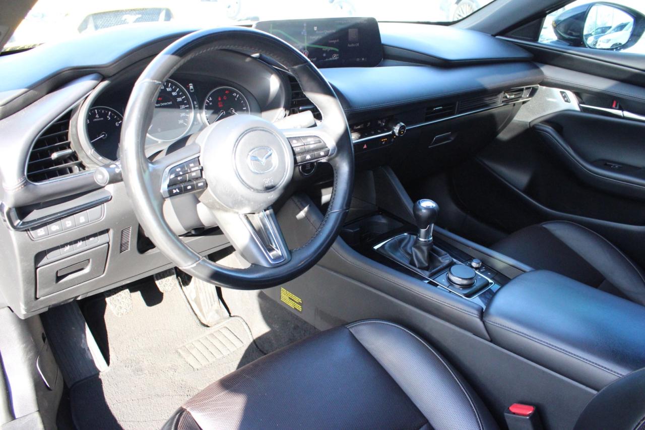 2024 Mazda MAZDA3 SPORT GT MANUAL   ACCIDENT FREE   CLEAN CARFAX Photo