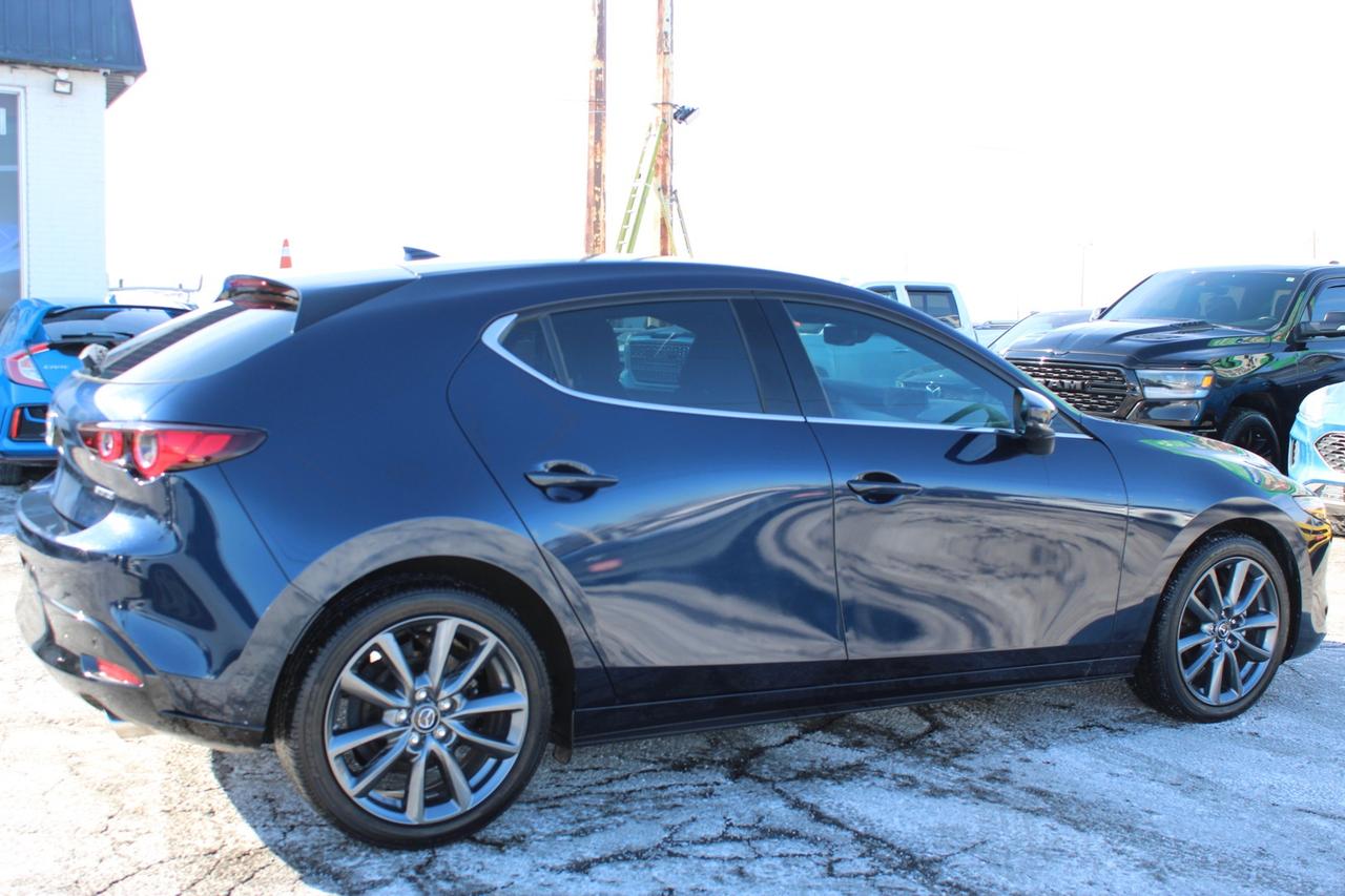 2024 Mazda MAZDA3 SPORT GT MANUAL   ACCIDENT FREE   CLEAN CARFAX Photo