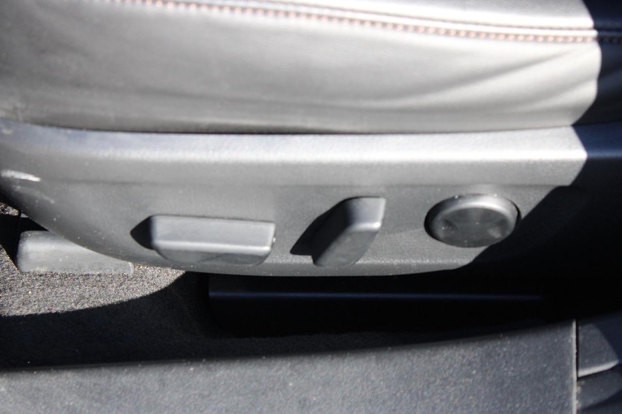 2024 Mazda MAZDA3 SPORT GT MANUAL   ACCIDENT FREE   CLEAN CARFAX Photo