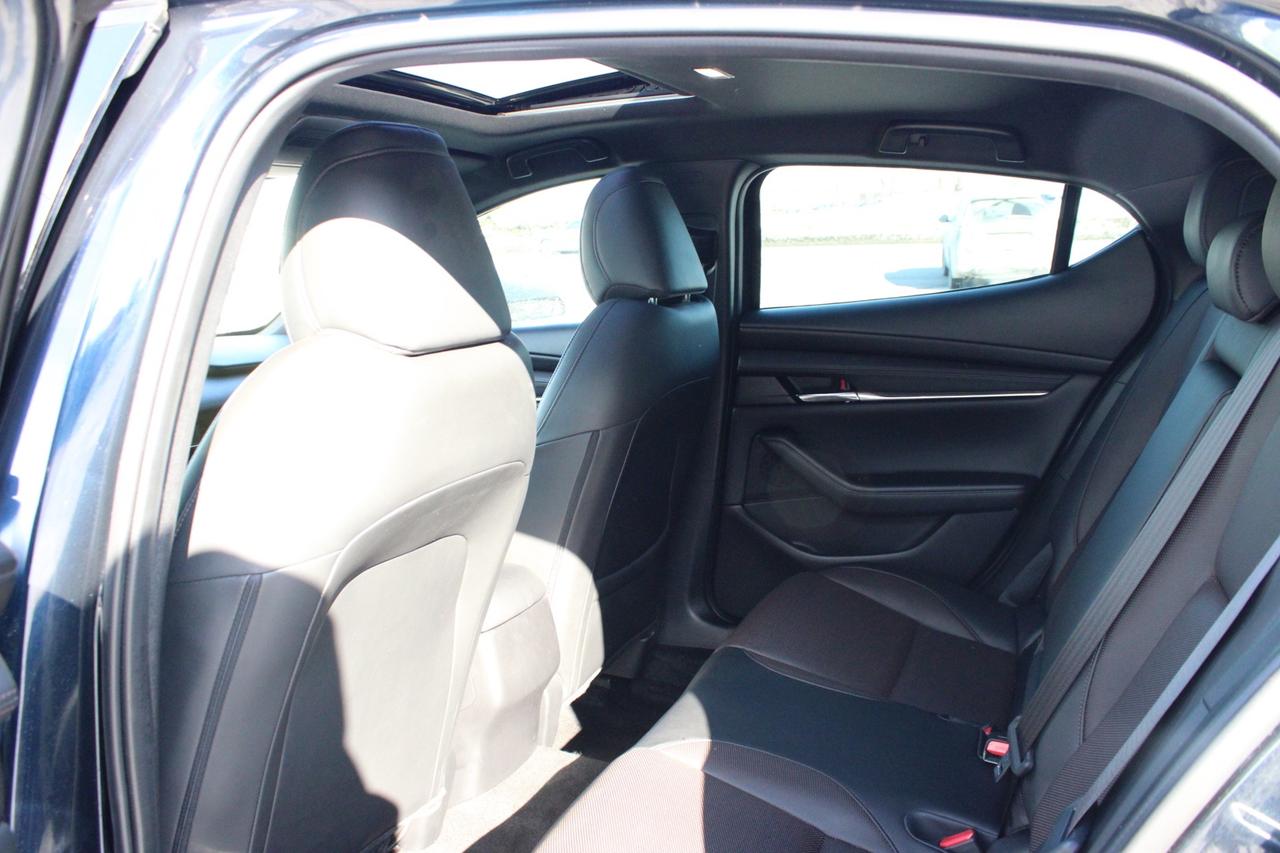 2024 Mazda MAZDA3 SPORT GT MANUAL   ACCIDENT FREE   CLEAN CARFAX Photo