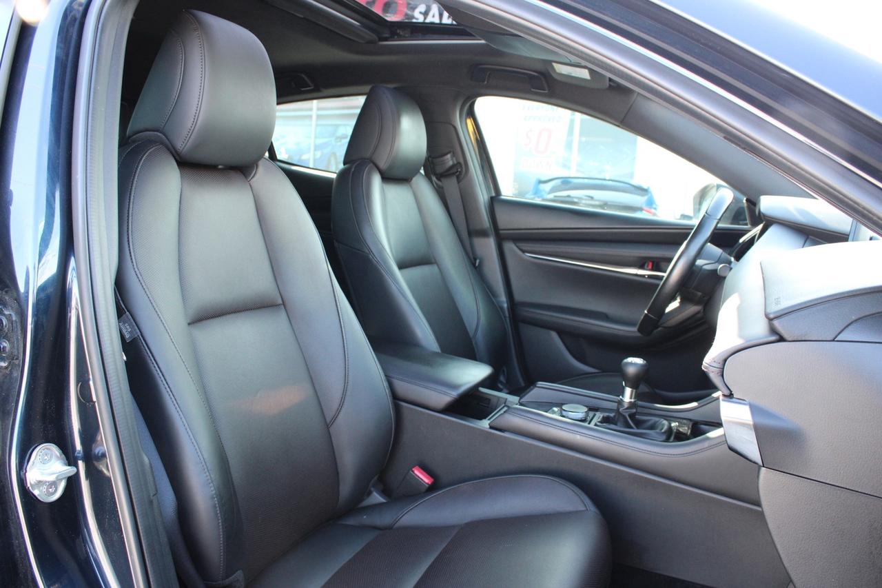2024 Mazda MAZDA3 SPORT GT MANUAL   ACCIDENT FREE   CLEAN CARFAX Photo