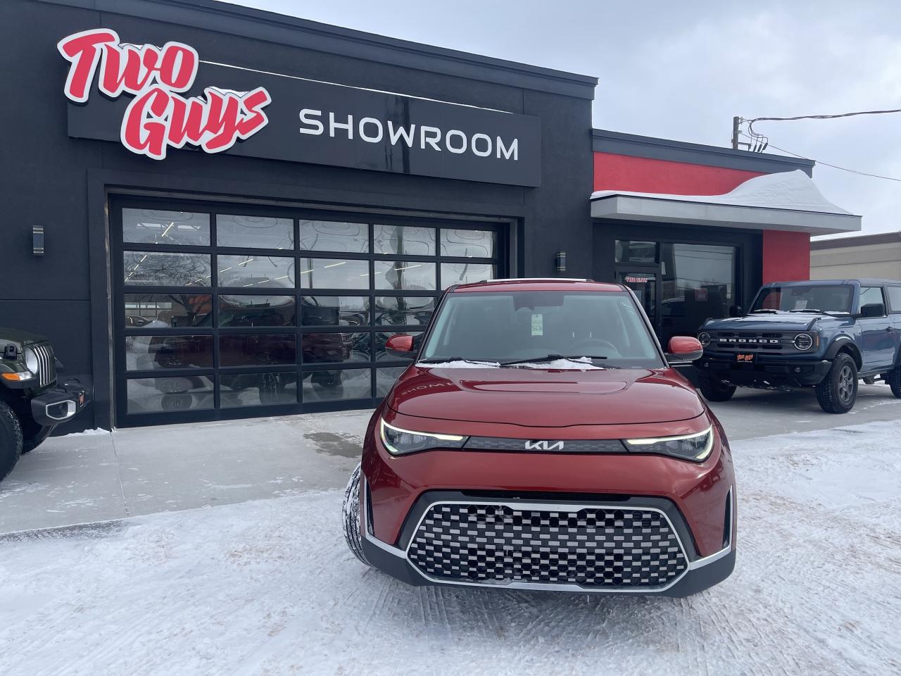 2023 Kia Soul EX Premium IVT Sunroof Nav Back Up Camera Photo