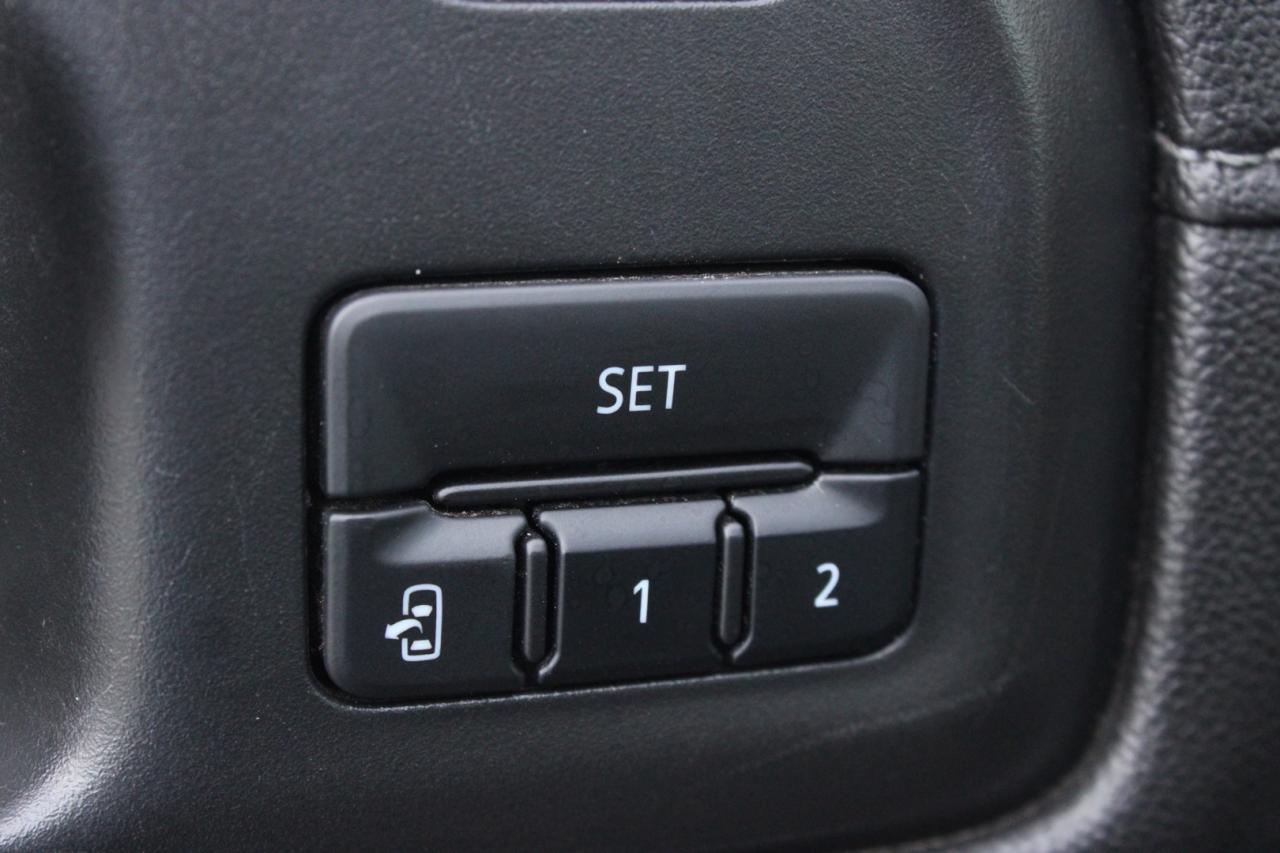 2021 Chevrolet Silverado 1500 High Country Crew Cab 4WD 6.2L Clean Carfax Photo