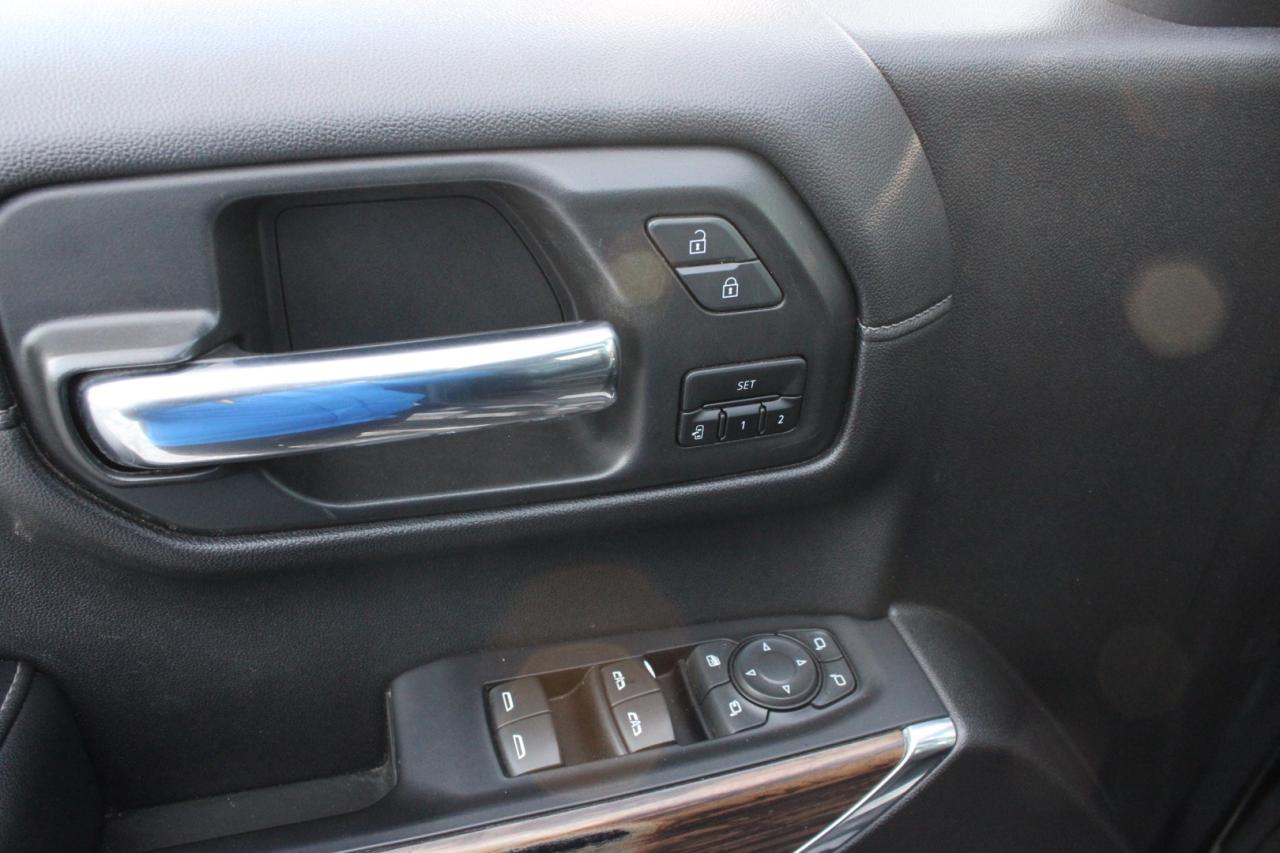 2021 Chevrolet Silverado 1500 High Country Crew Cab 4WD 6.2L Clean Carfax Photo