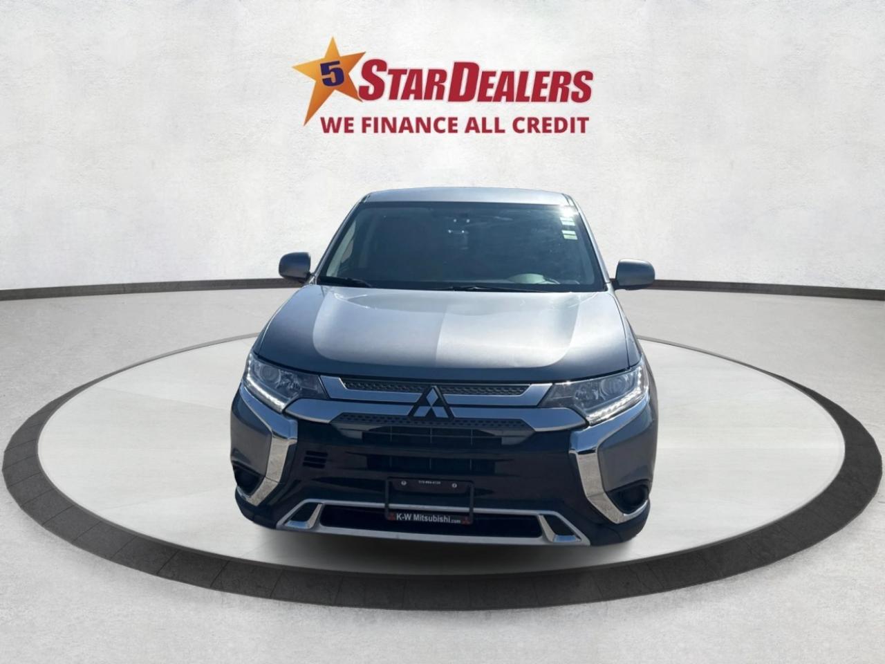2019 Mitsubishi Outlander ES AWD REAR CAM MINT! WE FINANCE ALL CREDIT! Photo