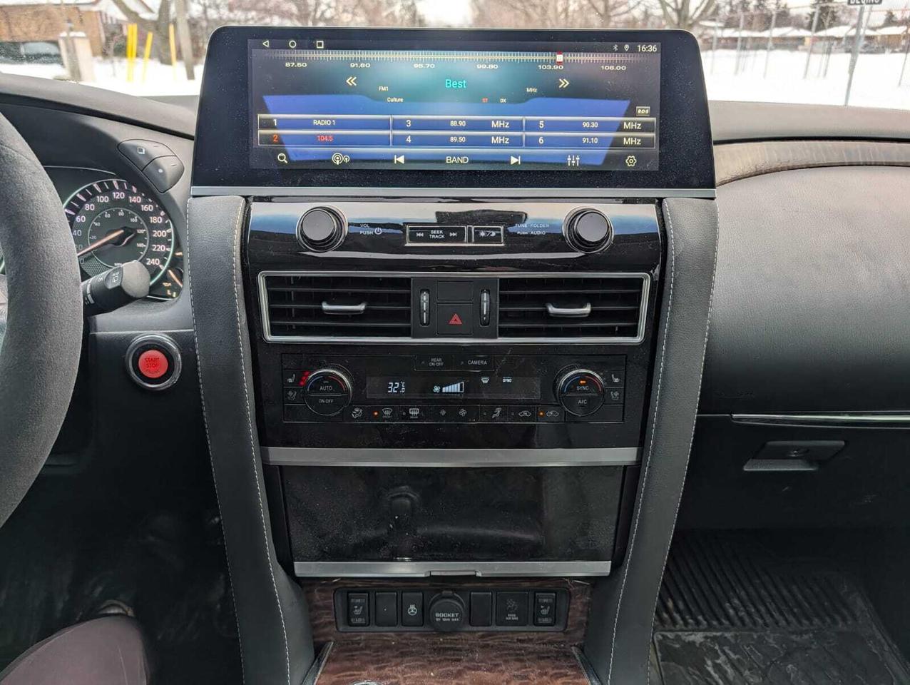 2017 Nissan Armada 4WD 4DR SL Photo