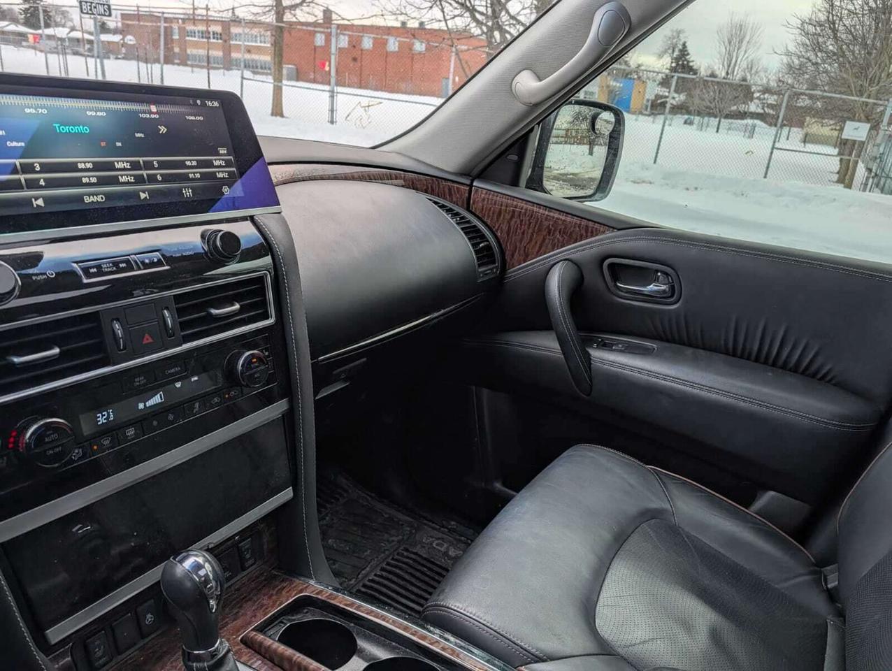 2017 Nissan Armada 4WD 4DR SL Photo