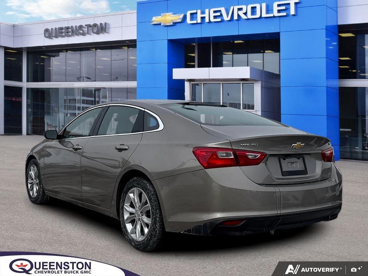 2023 Chevrolet Malibu 1LT   HTD SEATS   APPLE CARPLAY   REMOTE START Photo