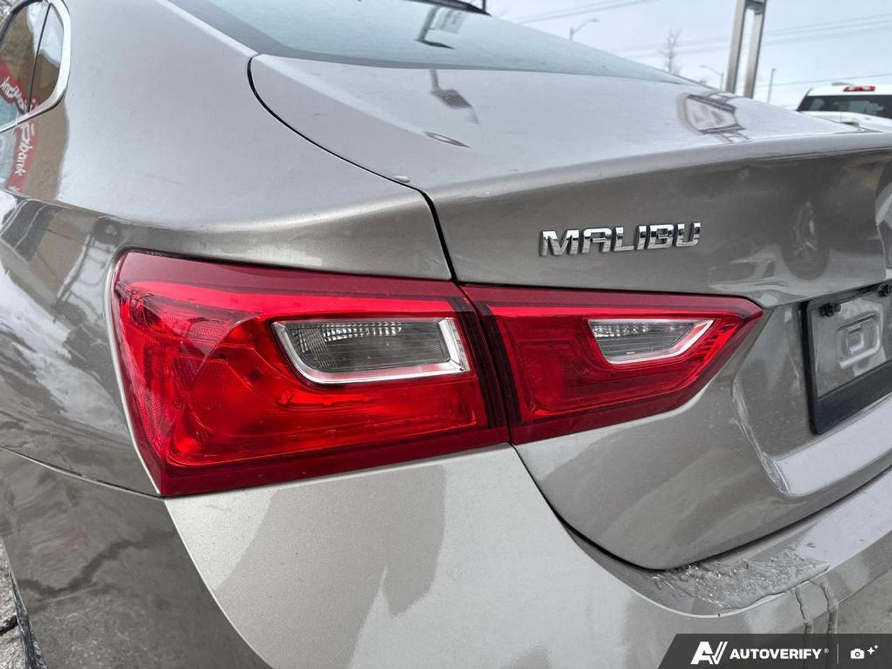 2023 Chevrolet Malibu 1LT   HTD SEATS   APPLE CARPLAY   REMOTE START Photo