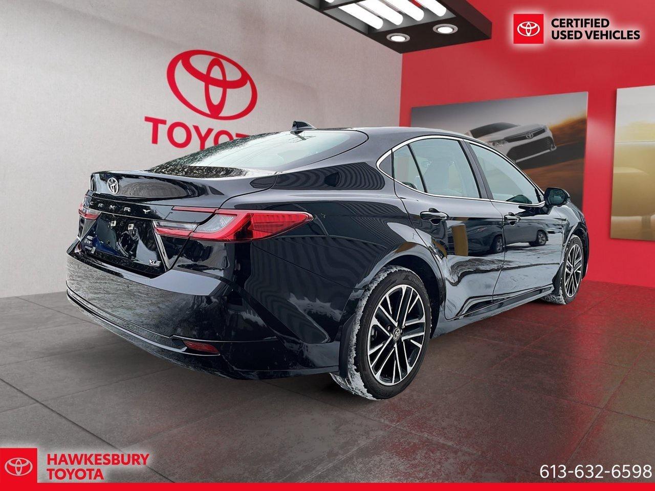 2026 Toyota Camry HYBRID XLE AWD Photo