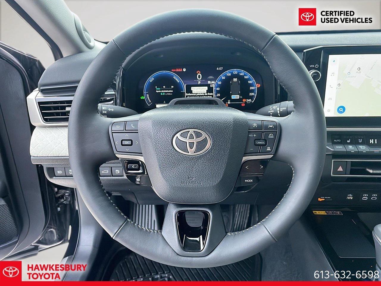 2026 Toyota Camry HYBRID XLE AWD Photo