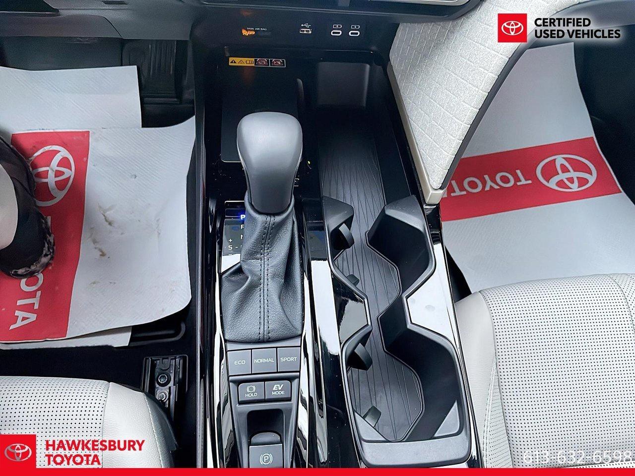 2026 Toyota Camry HYBRID XLE AWD Photo