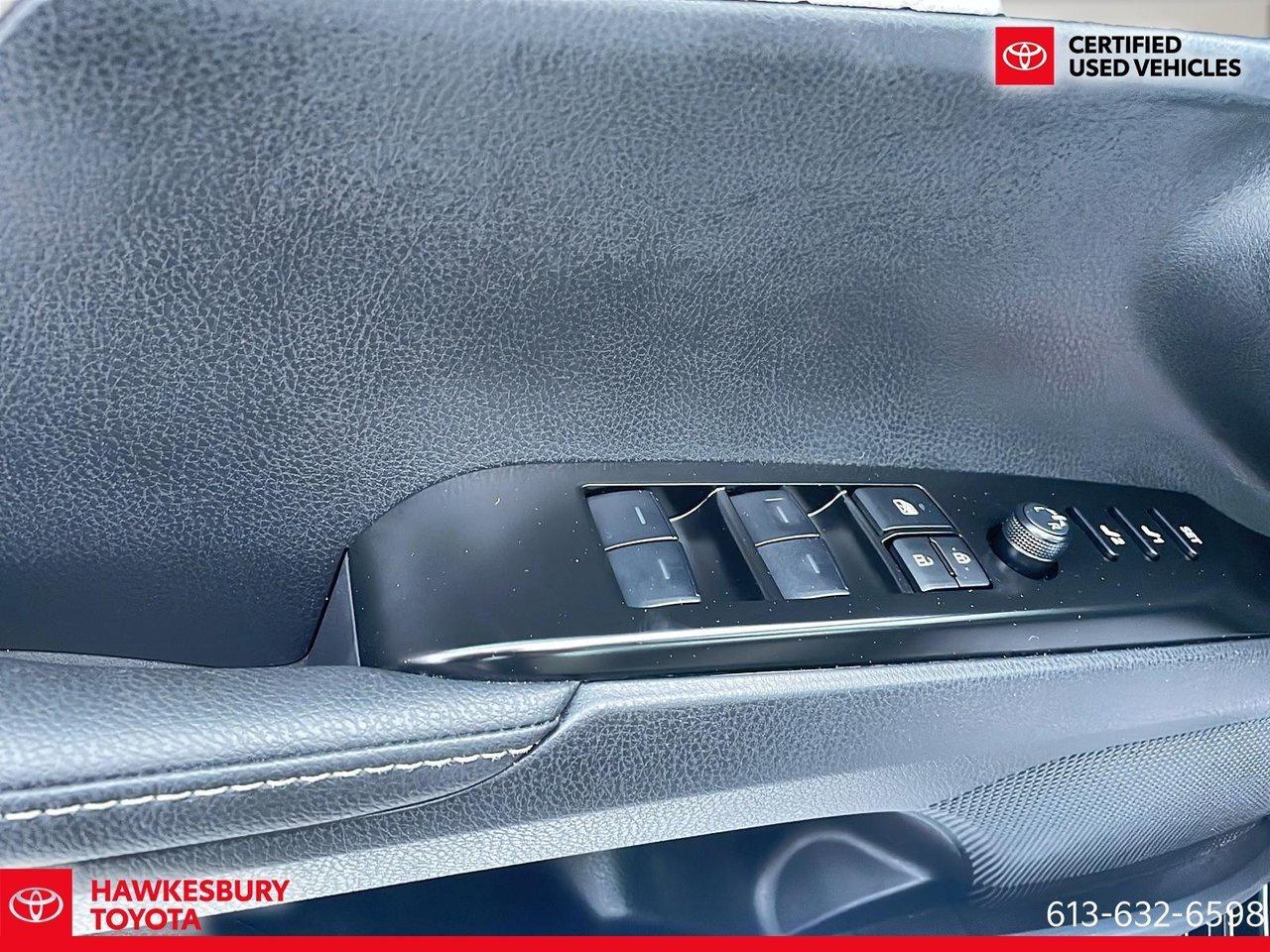 2026 Toyota Camry HYBRID XLE AWD Photo