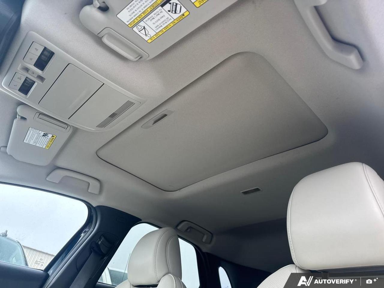 2021 Mazda CX-30 GT w-Turbo AWD   LEATHER   SUNROOF   NO CLAIMS Photo