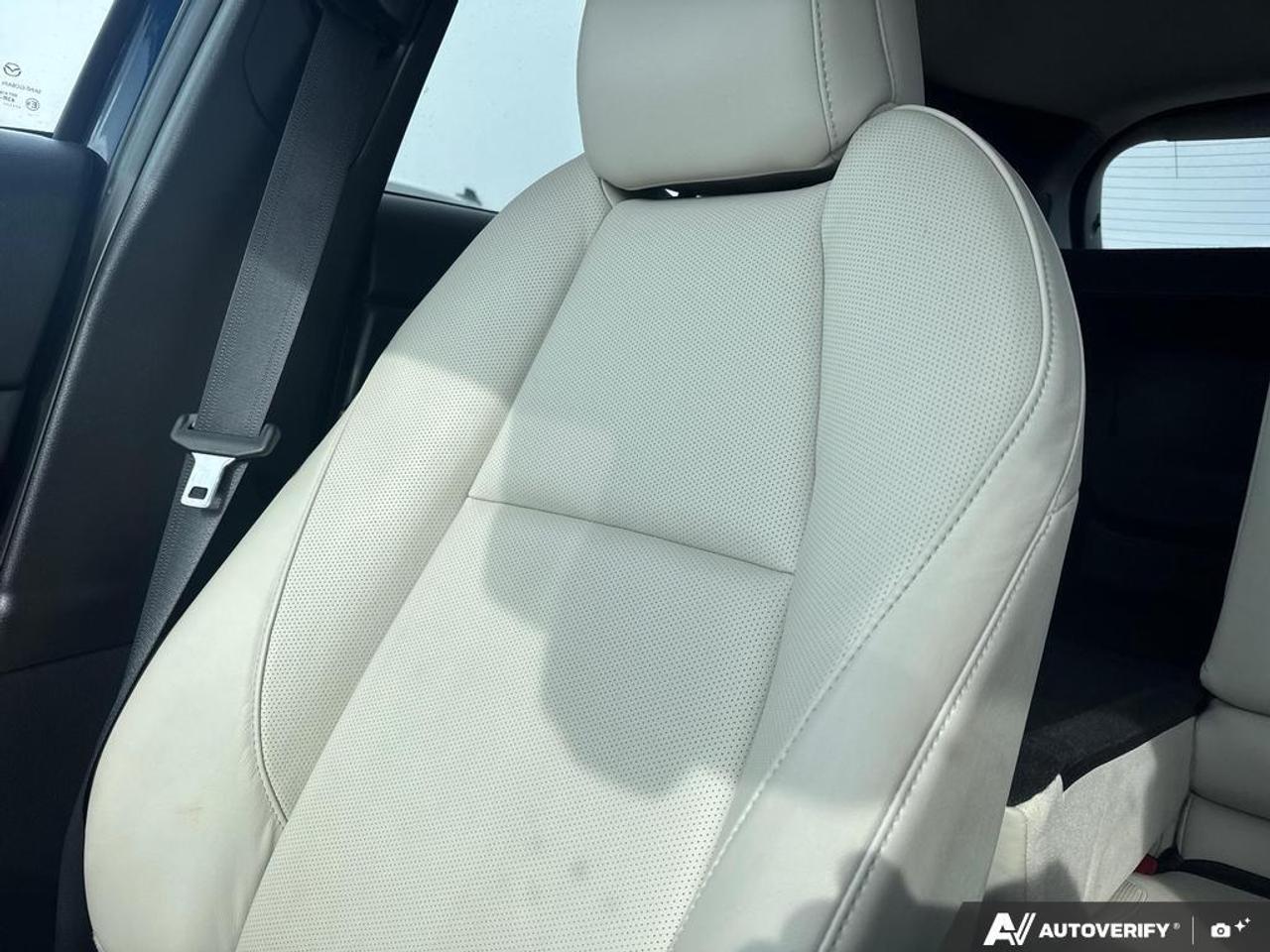 2021 Mazda CX-30 GT w-Turbo AWD   LEATHER   SUNROOF   NO CLAIMS Photo