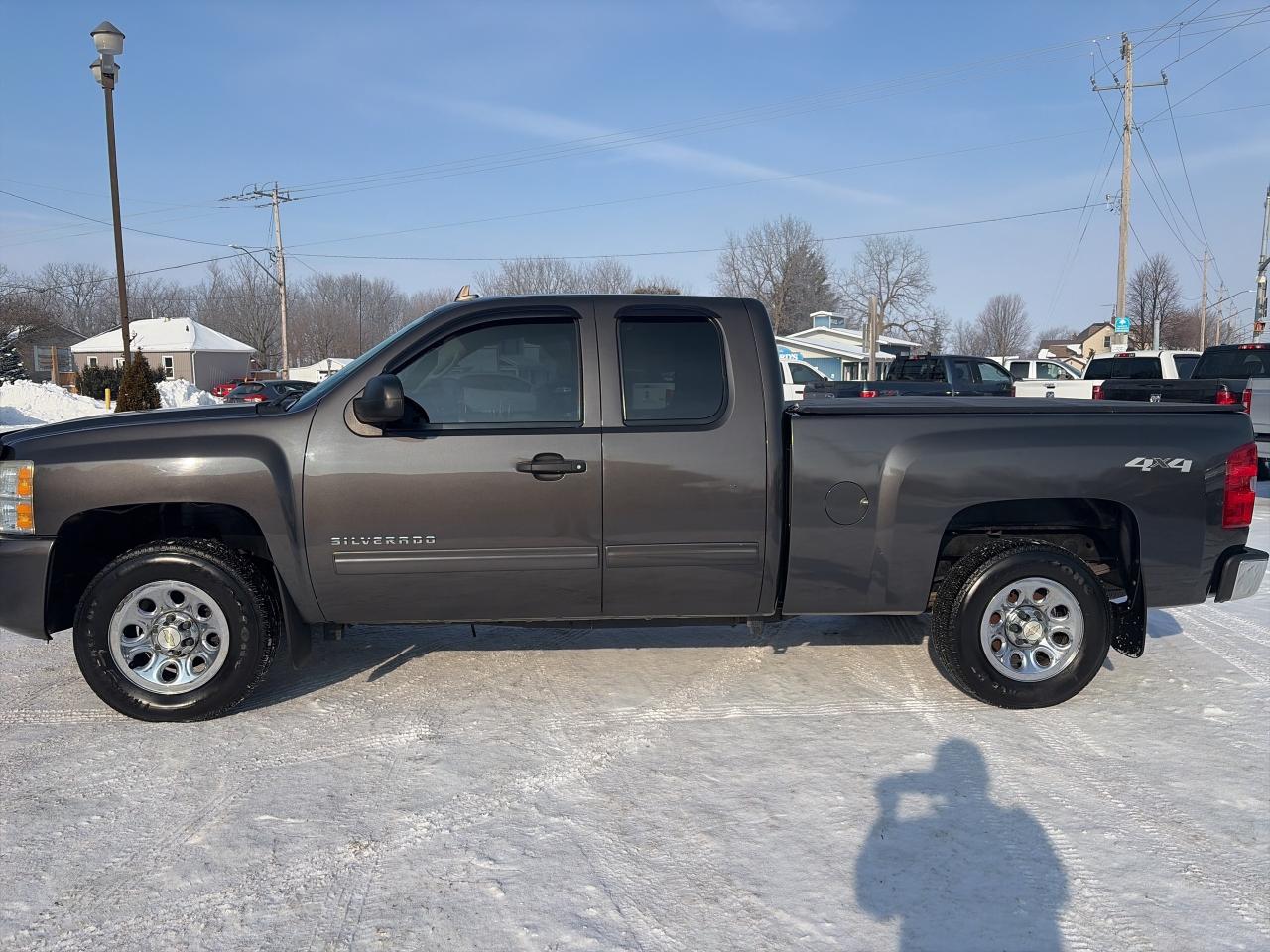 2011 Chevrolet Silverado 1500 LT- 4X4-CLEAN- 5.3L Photo