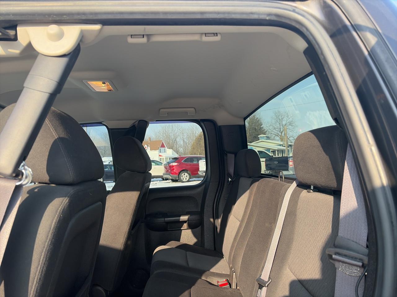 2011 Chevrolet Silverado 1500 LT- 4X4-CLEAN- 5.3L Photo