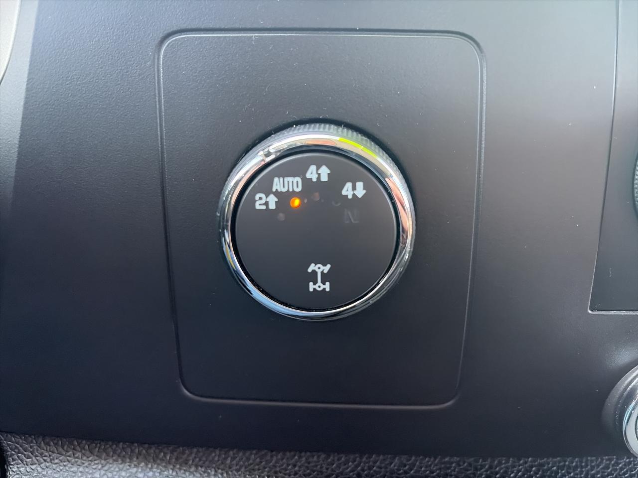 2011 Chevrolet Silverado 1500 LT- 4X4-CLEAN- 5.3L Photo