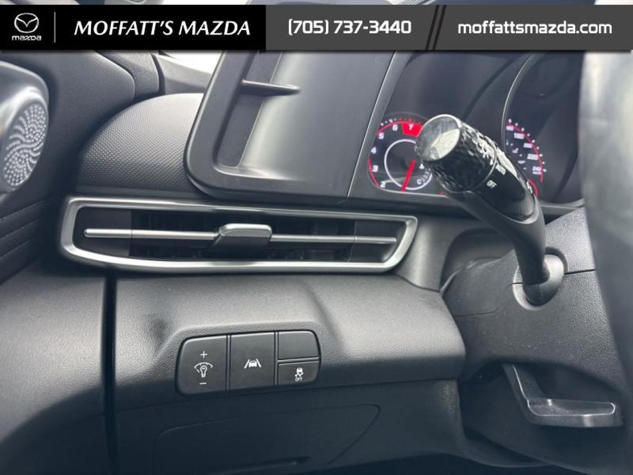 2022 Hyundai Elantra Preferred Photo