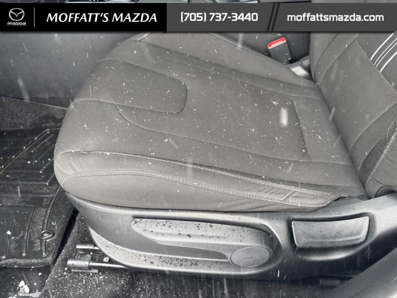 2022 Hyundai Elantra Preferred Photo