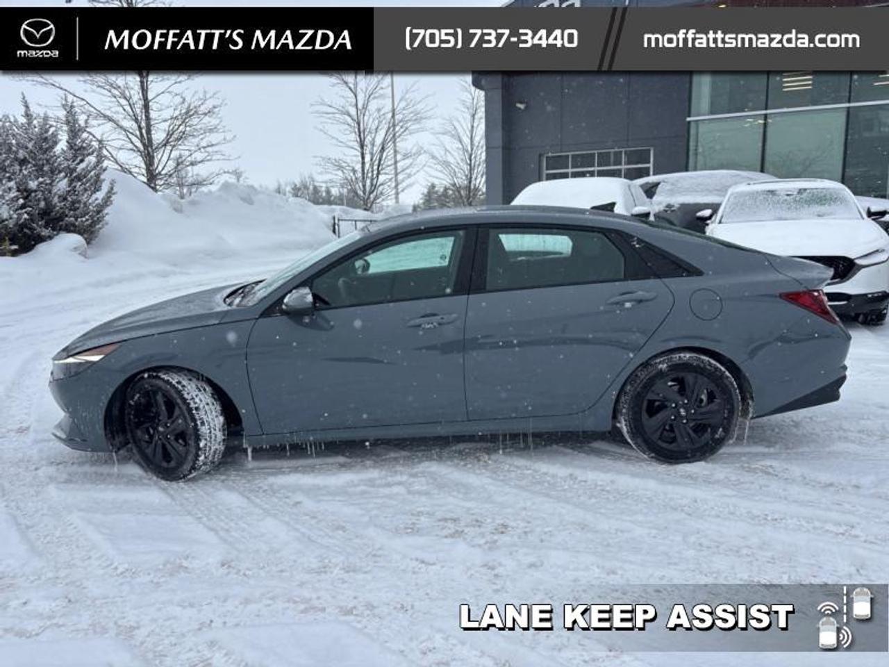 2022 Hyundai Elantra Preferred Photo