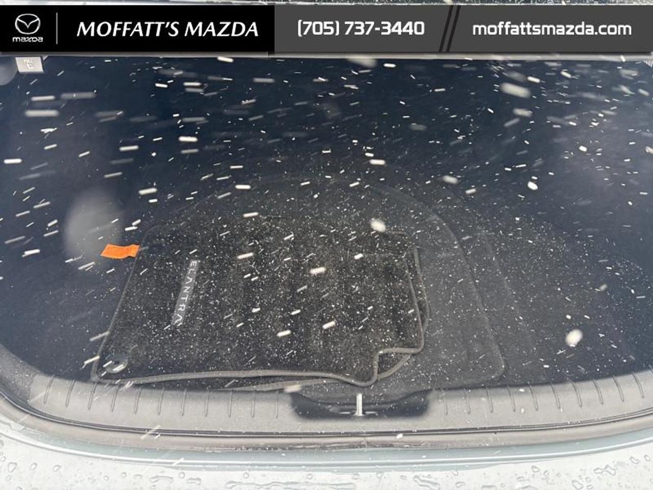 2022 Hyundai Elantra Preferred Photo