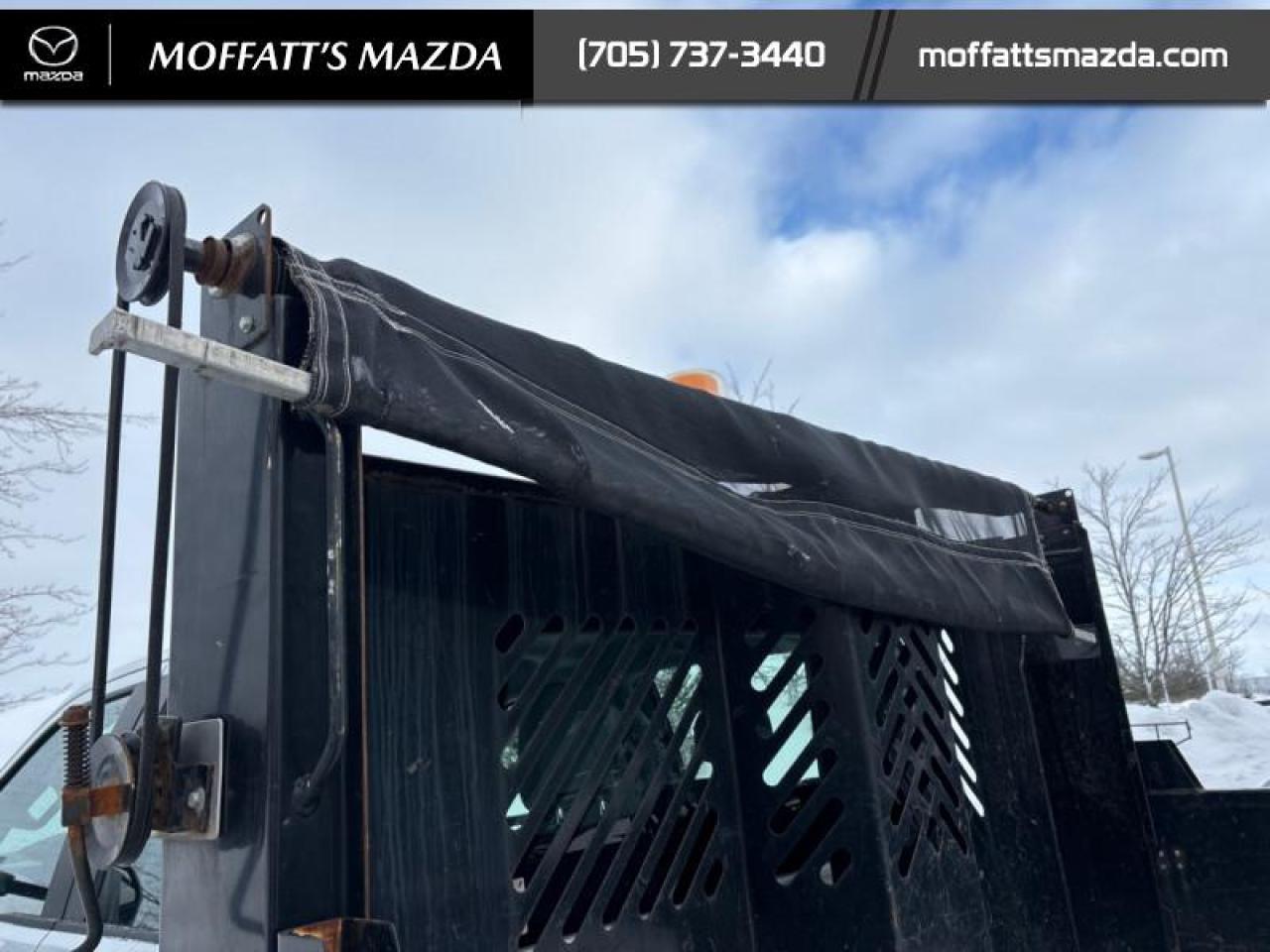 2023 Ford SUPER DUTY F-550 DRW XL Photo