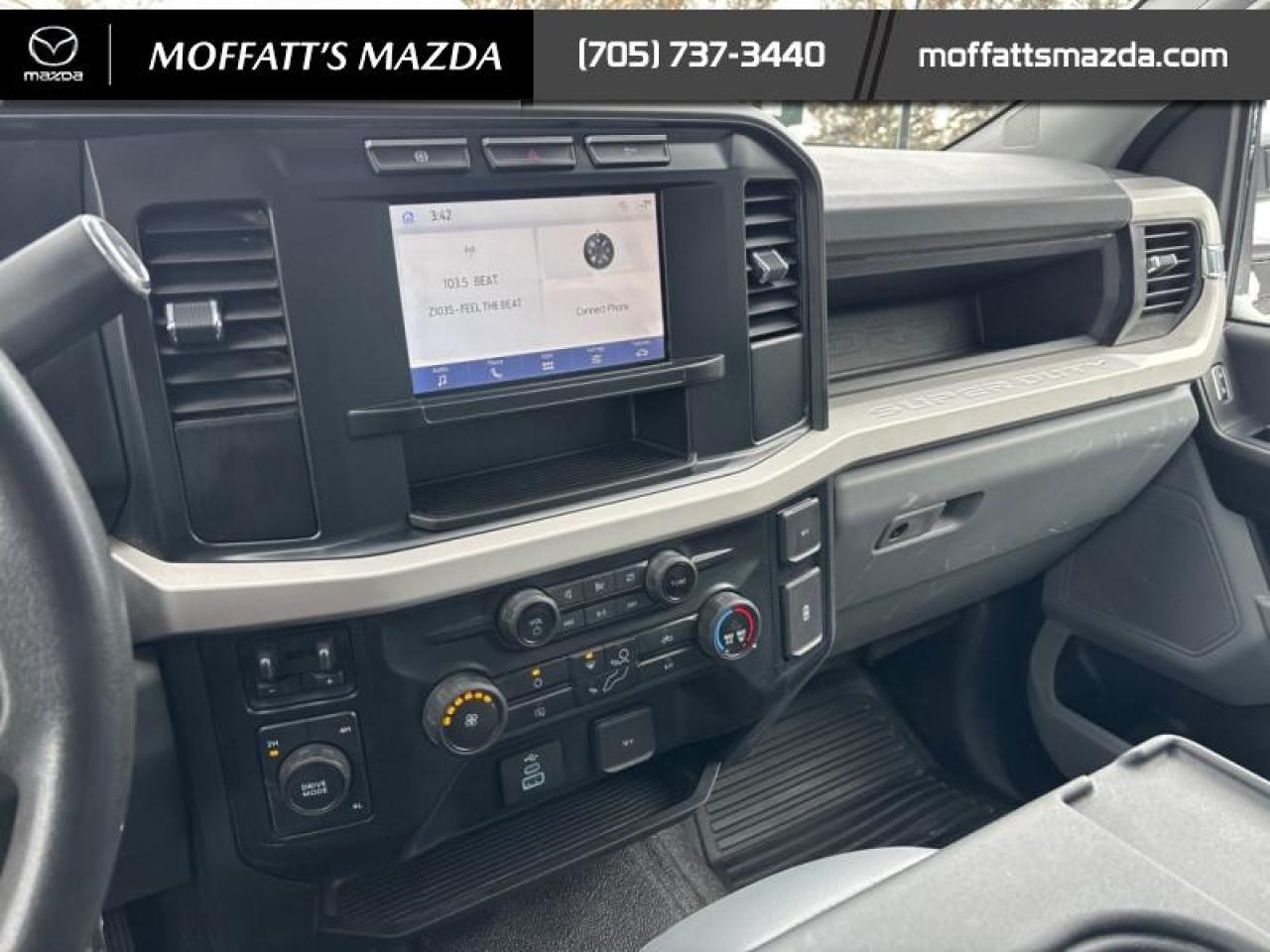 2023 Ford SUPER DUTY F-550 DRW XL Photo