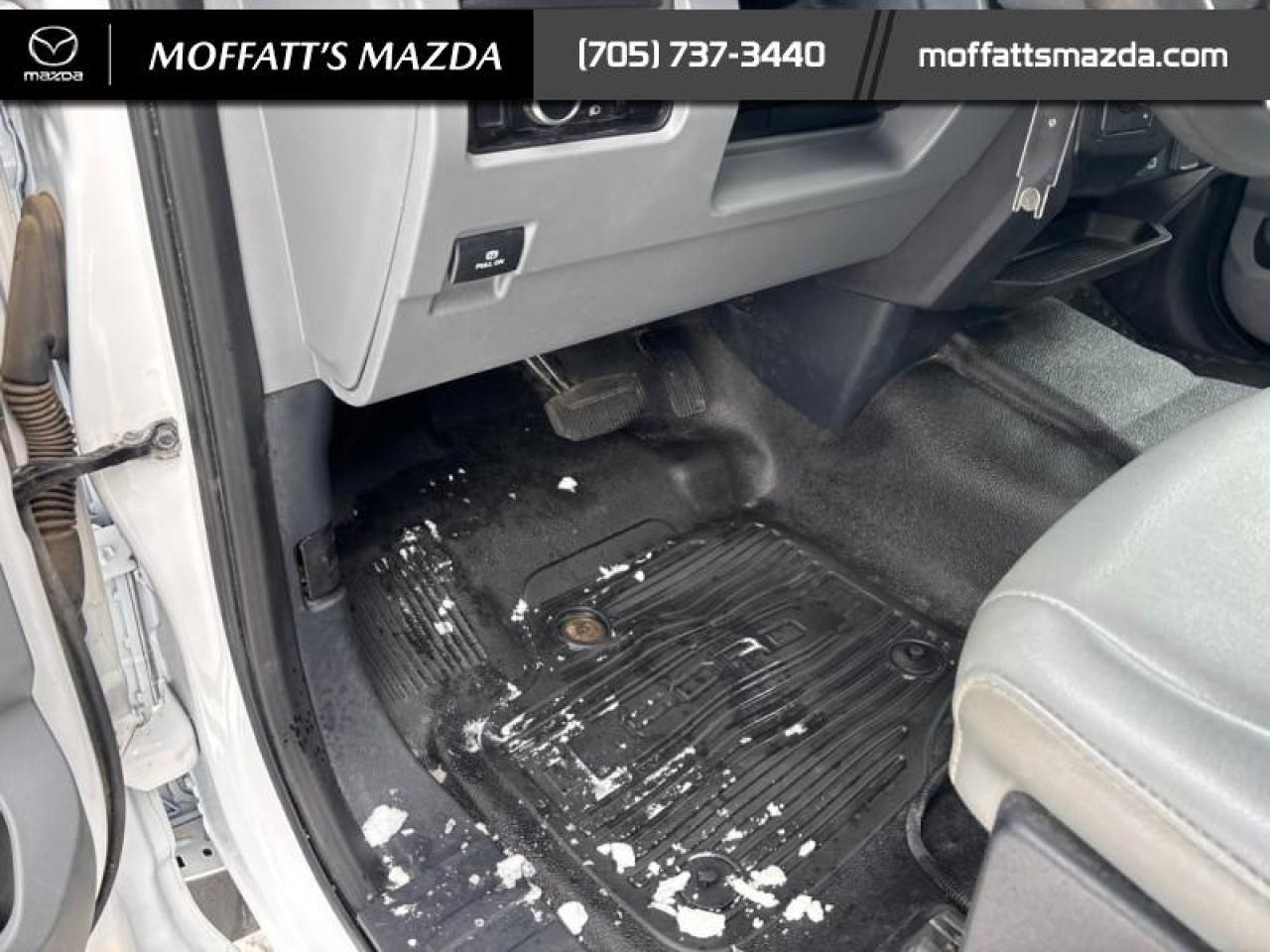 2023 Ford SUPER DUTY F-550 DRW XL Photo