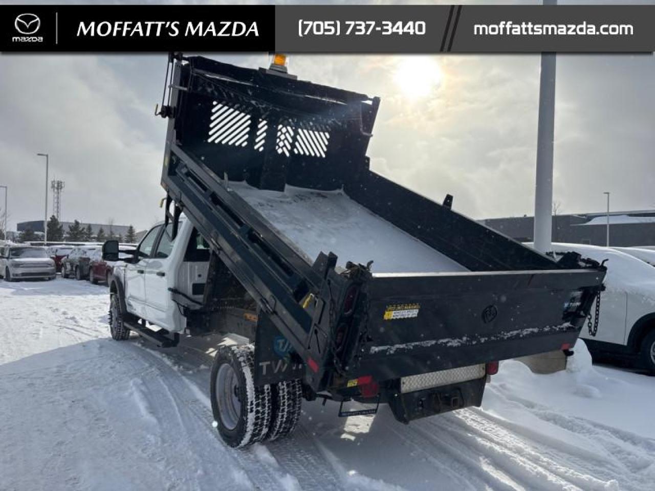 2023 Ford SUPER DUTY F-550 DRW XL Photo