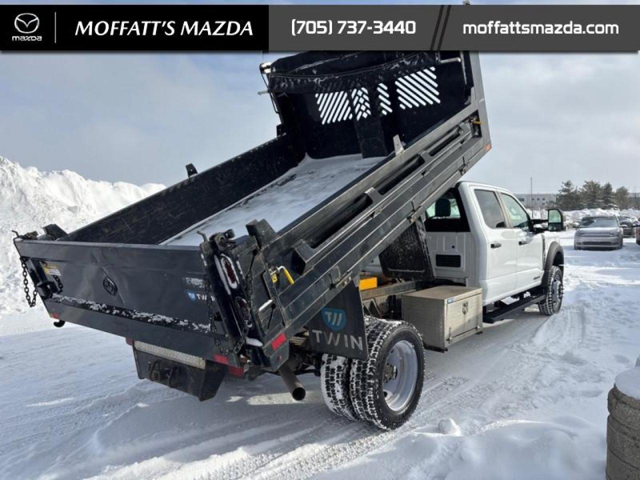 2023 Ford SUPER DUTY F-550 DRW XL Photo