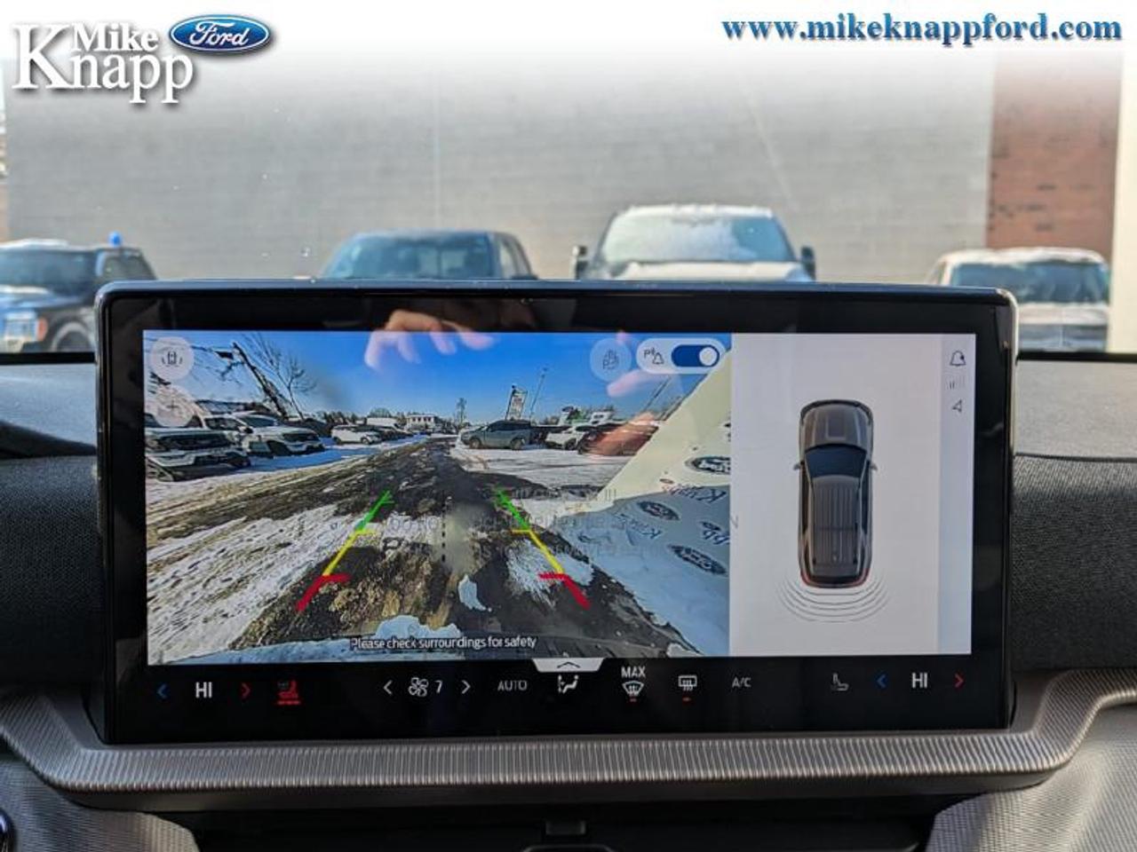 2026 Ford Explorer Active Photo