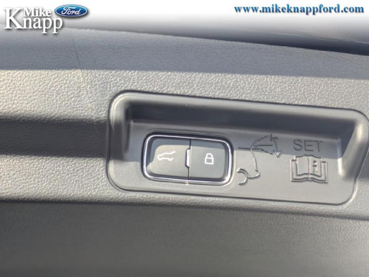 2026 Ford Explorer Active Photo