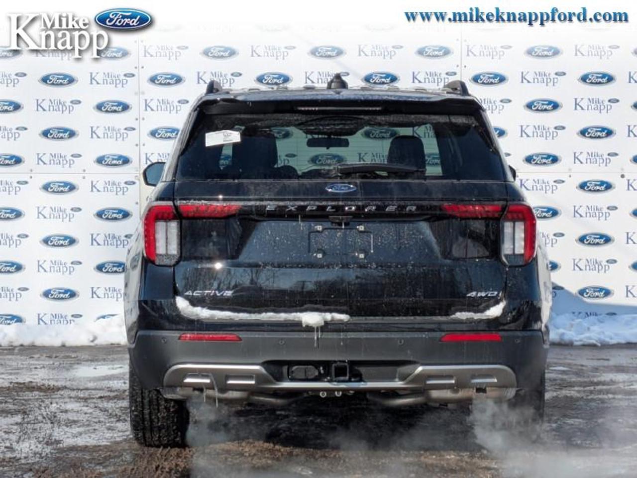 2026 Ford Explorer Active Photo3