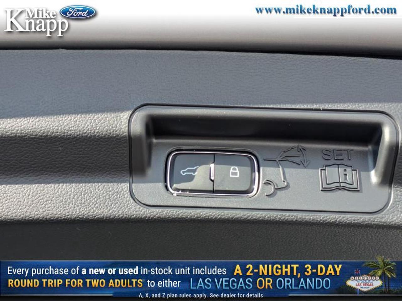 2026 Ford Explorer Active Photo