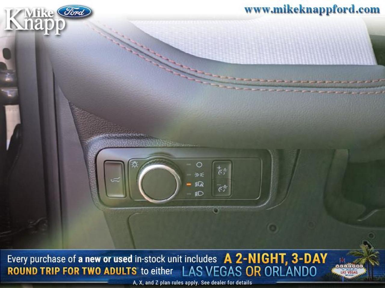 2026 Ford Explorer Active Photo