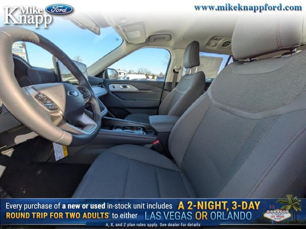 2026 Ford Explorer Active Photo