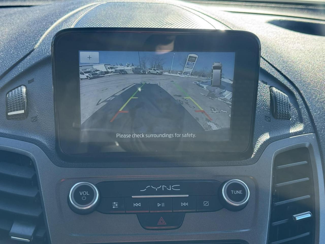 2022 Ford Transit Connect XLT w-Dual Sliding Doors Photo