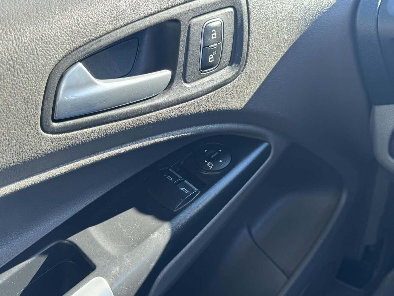 2022 Ford Transit Connect XLT w-Dual Sliding Doors Photo