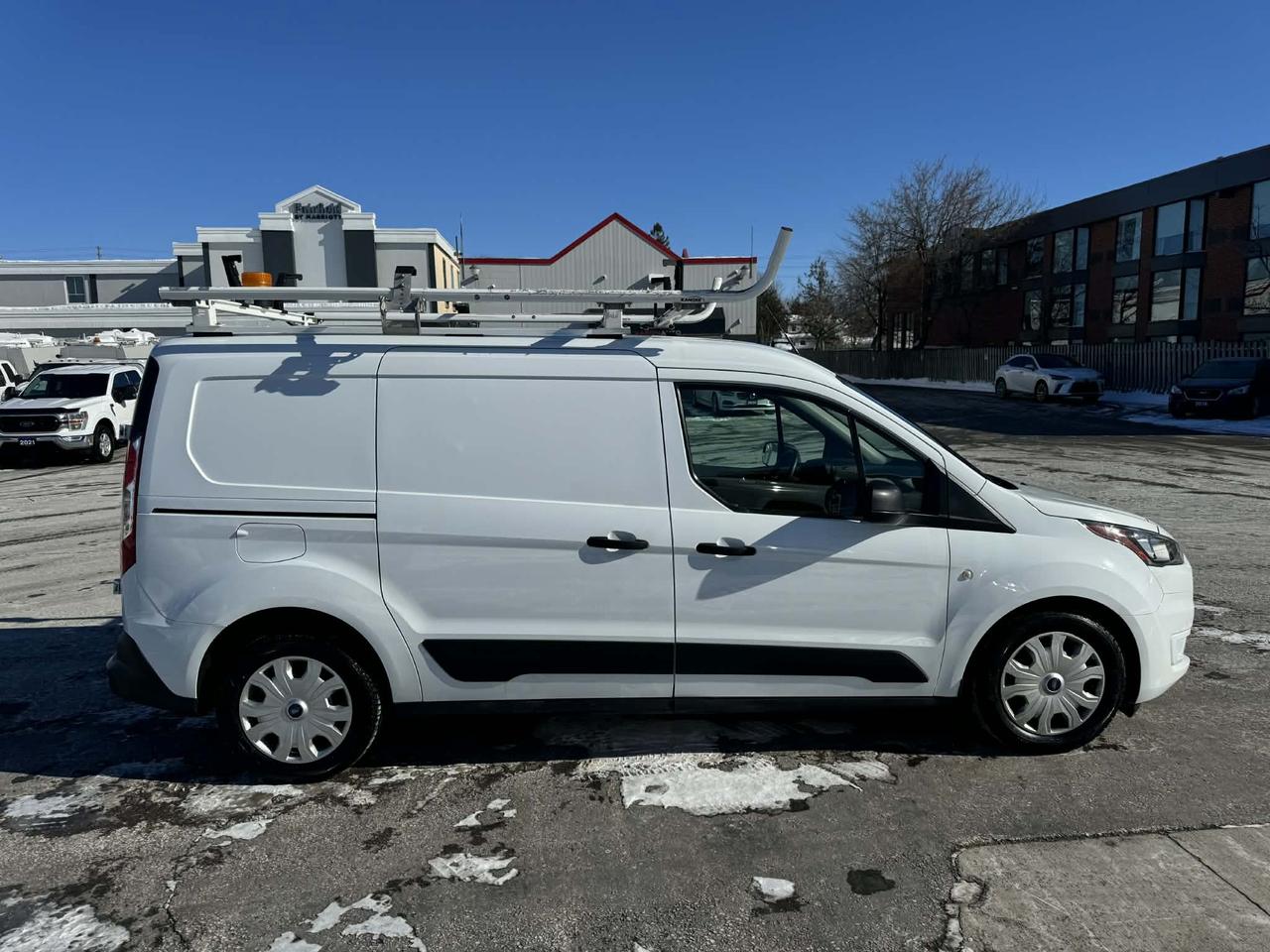 2022 Ford Transit Connect XLT w-Dual Sliding Doors Photo