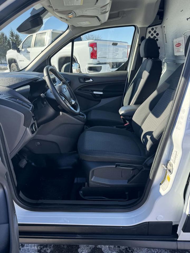 2022 Ford Transit Connect XLT w-Dual Sliding Doors Photo