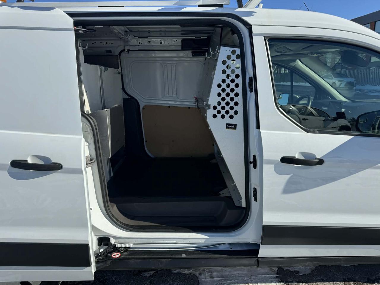 2022 Ford Transit Connect XLT w-Dual Sliding Doors Photo