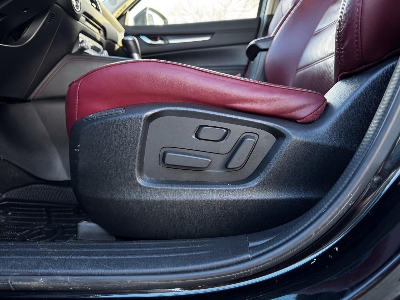 2021 Mazda CX-5 Kuro Edition Photo