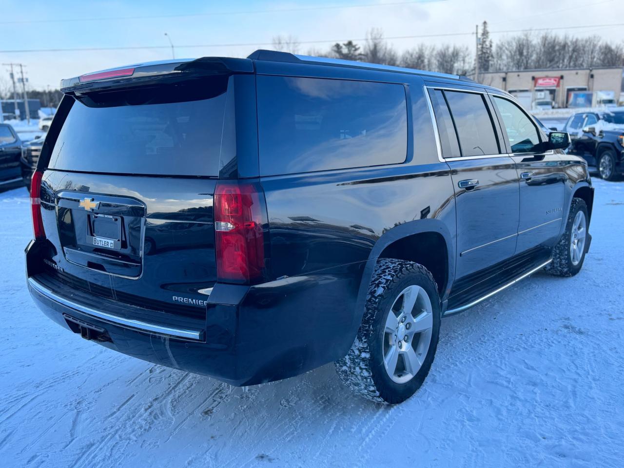 2019 Chevrolet Suburban Premier 4x4 Photo