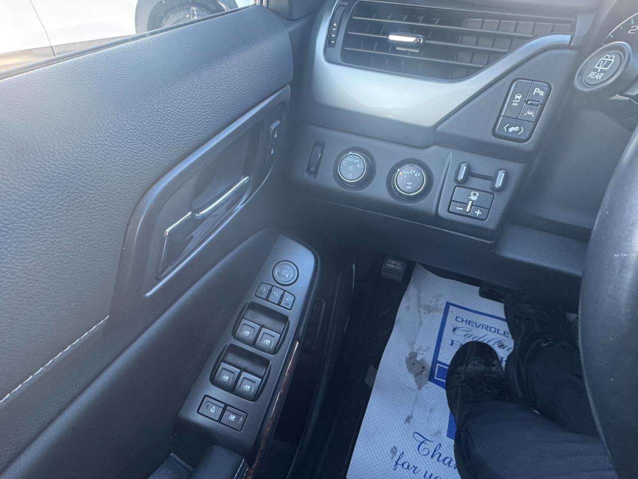 2019 Chevrolet Suburban Premier 4x4 Photo