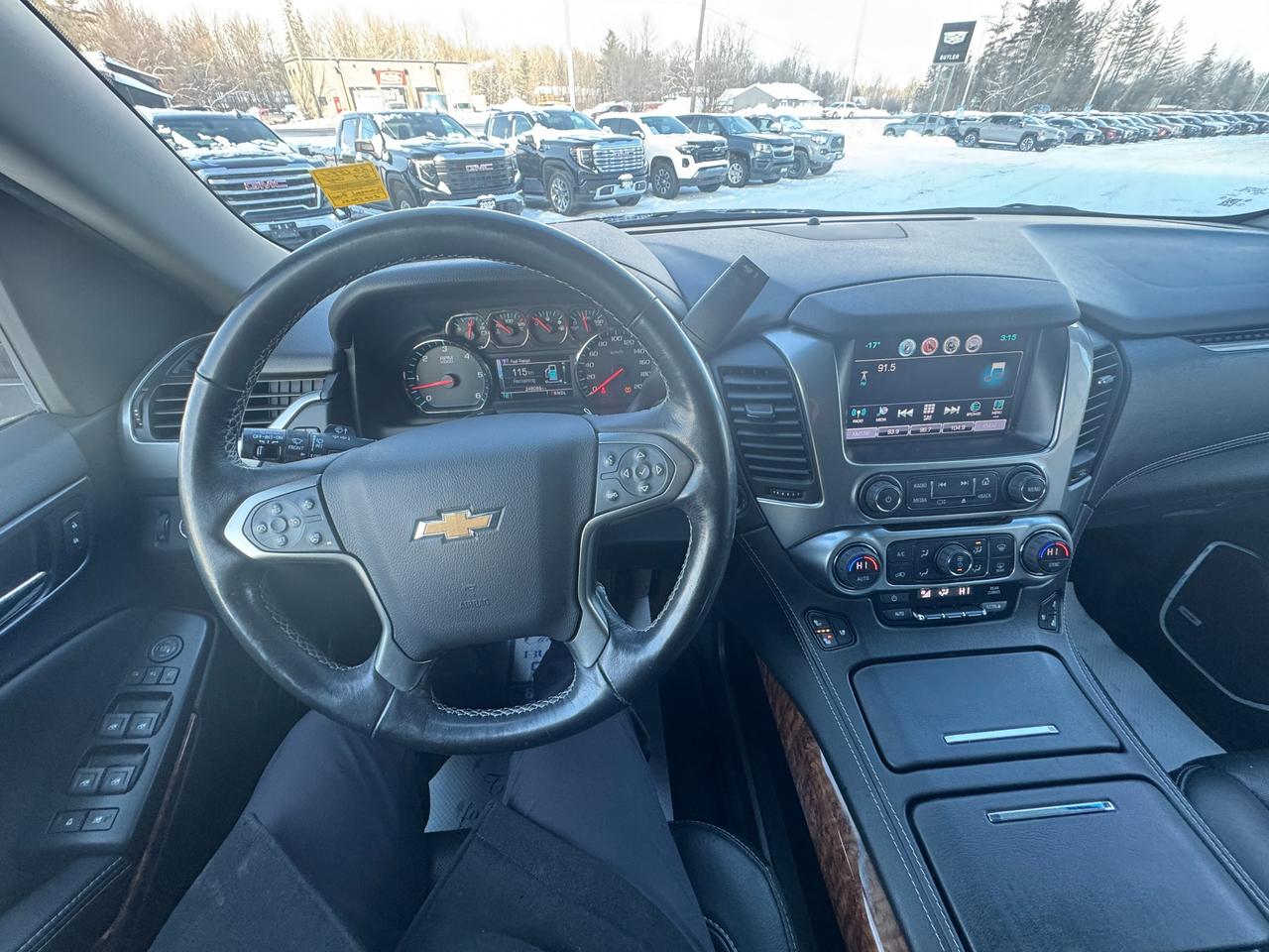2019 Chevrolet Suburban Premier 4x4 Photo