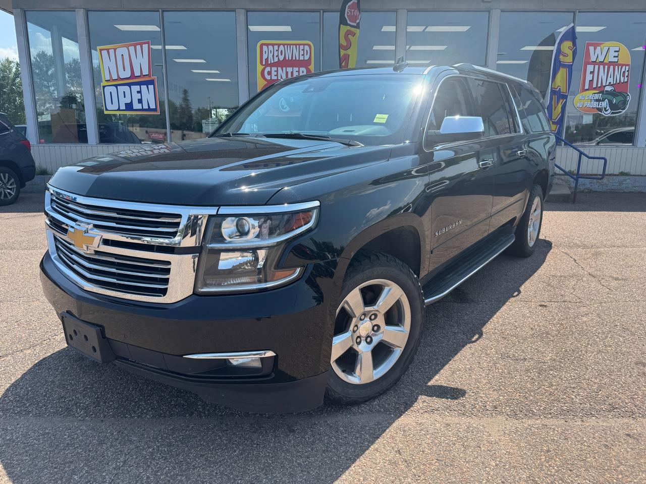 2019 Chevrolet Suburban Premier 4x4 Photo0