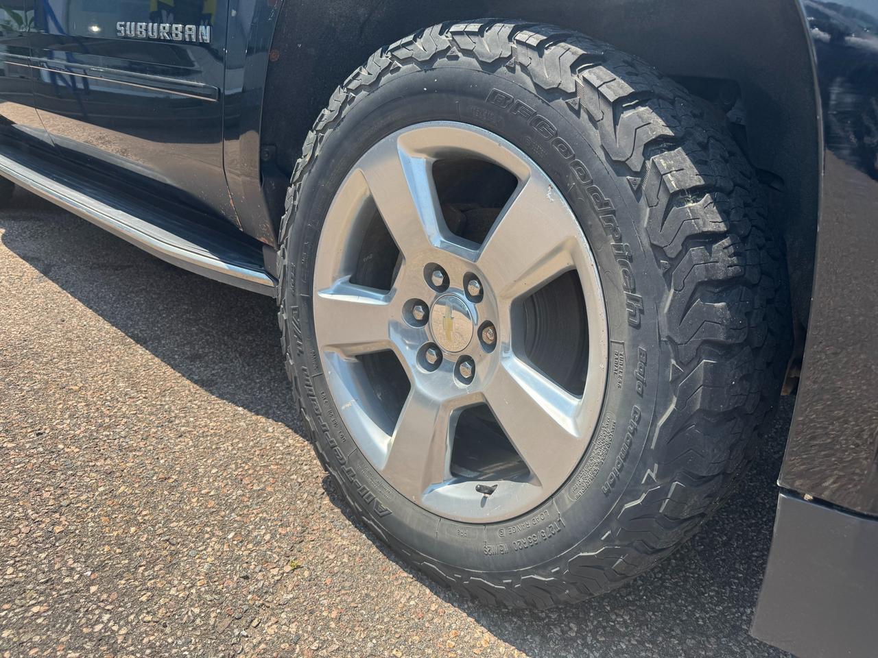 2019 Chevrolet Suburban Premier 4x4 Photo