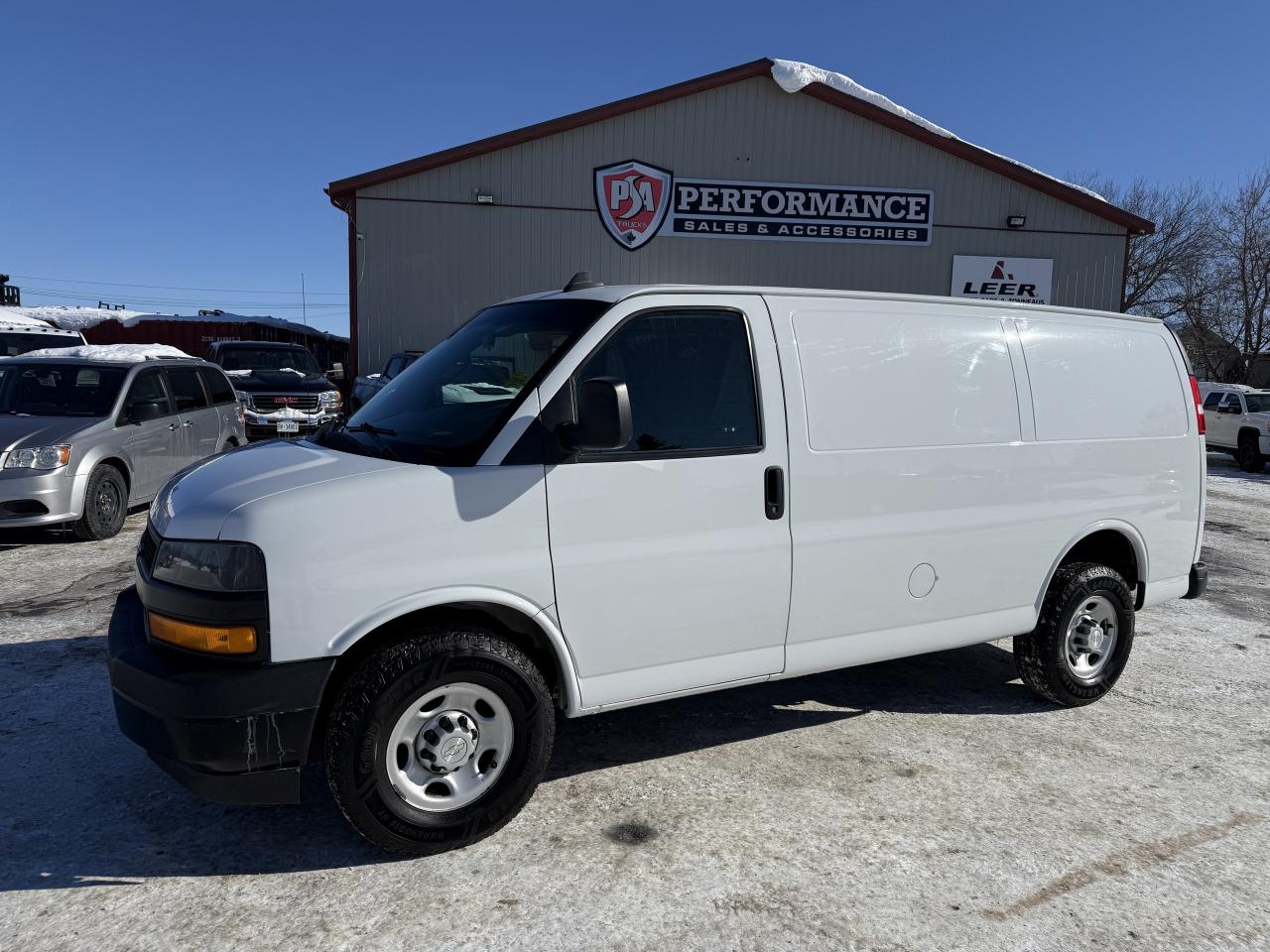 2019 Chevrolet Express RWD 2500 135 Photo2